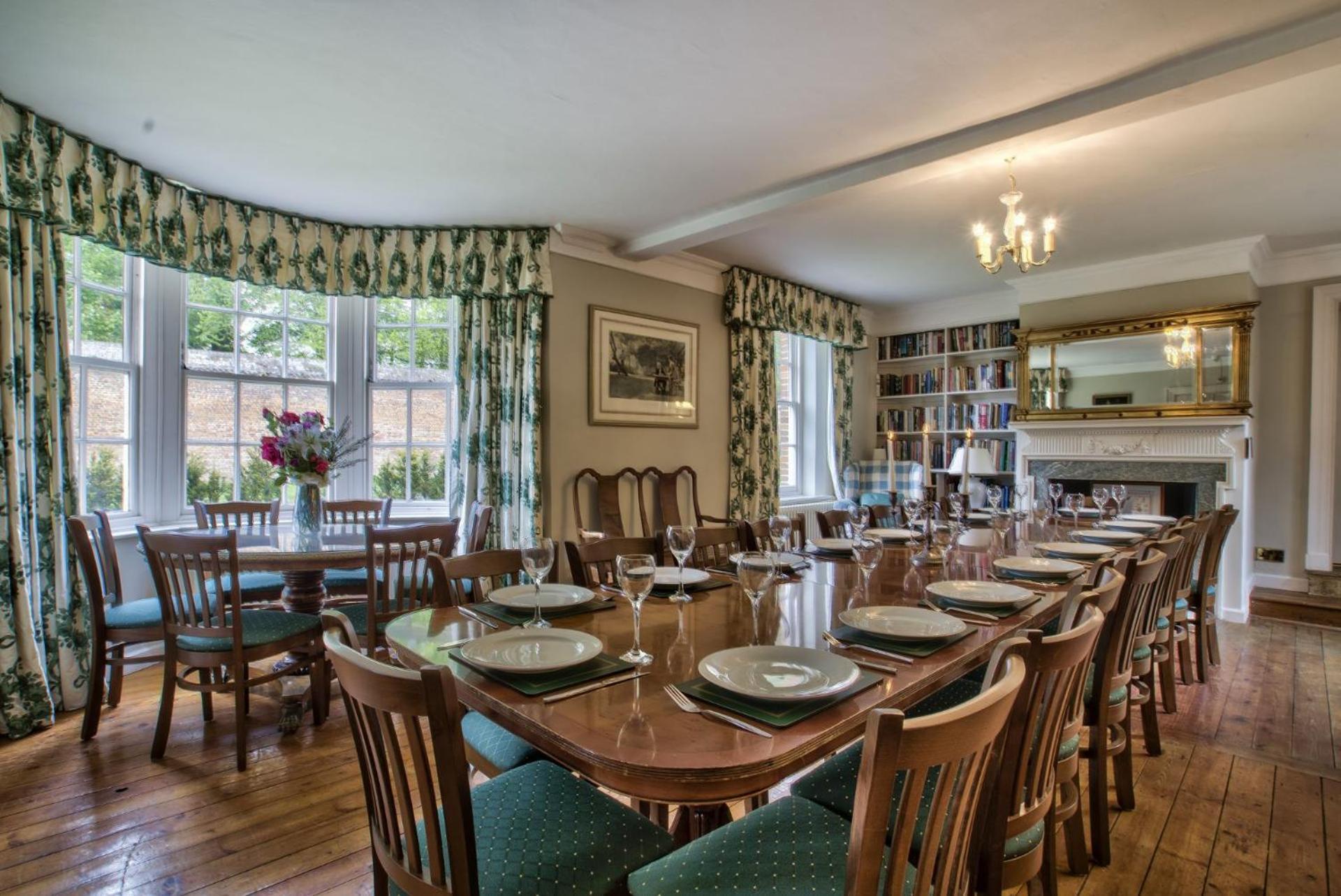 Abbey House By Group Retreats Villa Сафрън Уолдън Екстериор снимка
